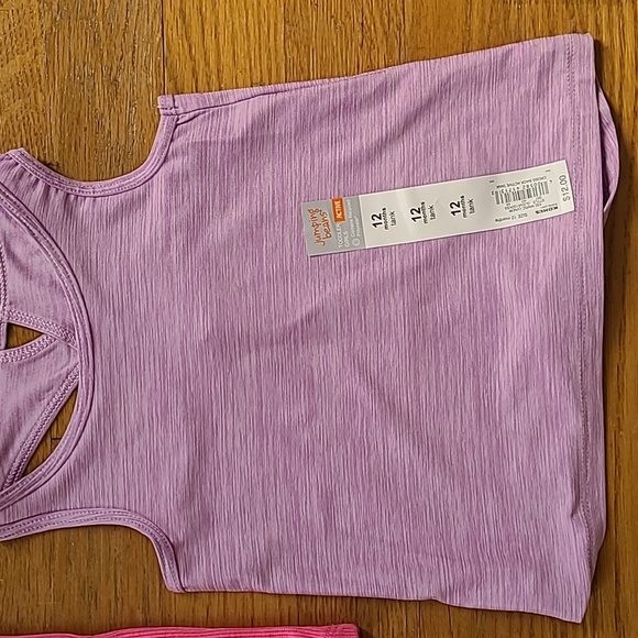 OKIE DOKIE AND JUMPING BEANS GIRLS BUNDLE OF 3 SHIRTS/TANKS SIZE 12 MONTHS - Picture 4 of 14